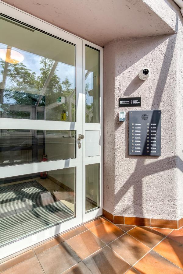 Limehome Garching bei München Exterior foto